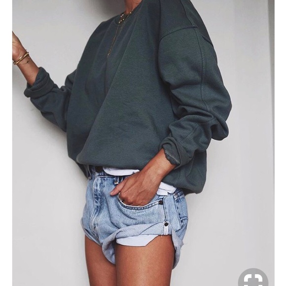 Surprise Vintage Crewneck - Picture 2 of 5